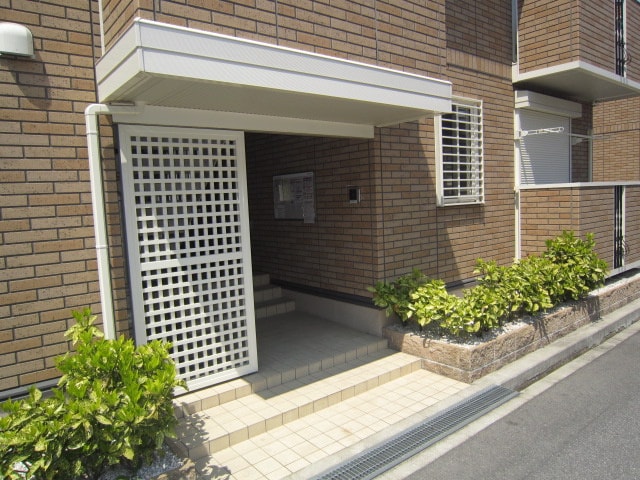 エントランス部分 セレッソＢ棟