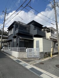 八幡清水井貸家
