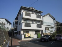 アクティ山一