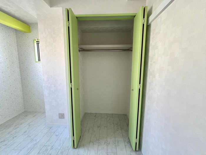 収納 レザムルーズ西宮