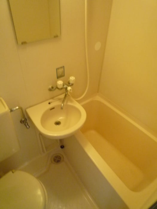 洗面 カレッジハウスイ－スト