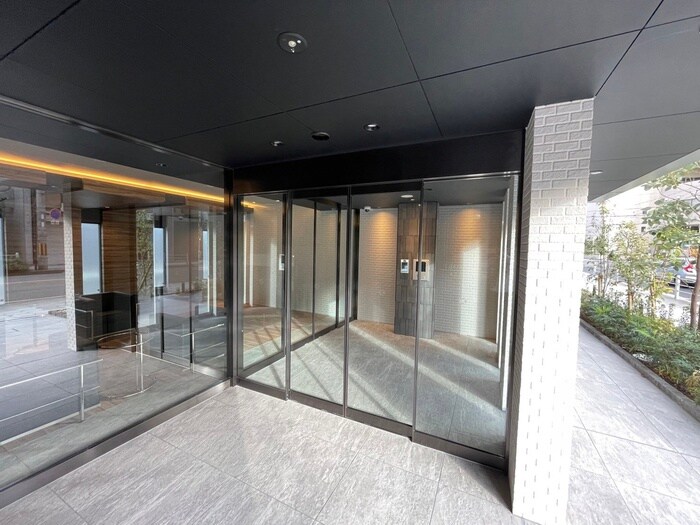 エントランス部分 ﾚｵﾝｺﾝﾌｫｰﾄ難波ｸﾚｱ(1203)