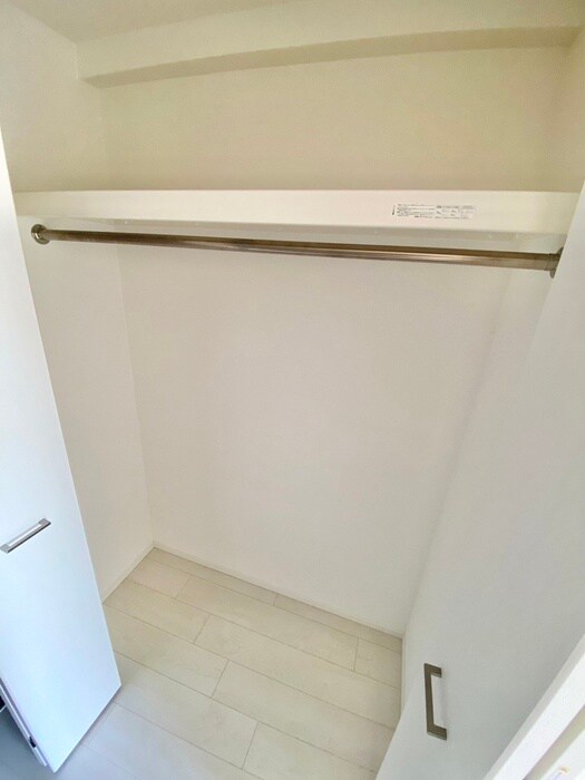 収納 ﾚｵﾝｺﾝﾌｫｰﾄ難波ｸﾚｱ(1203)