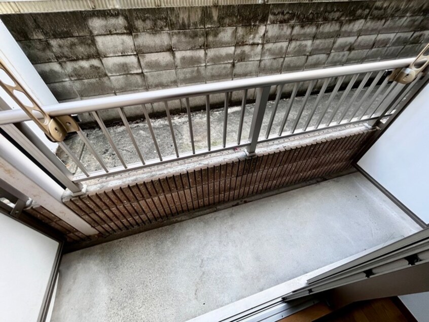 ベランダ・バルコニー ラーレンティア