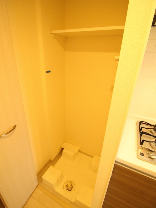 洗濯機置場 プレサンス南森町駅前(302)