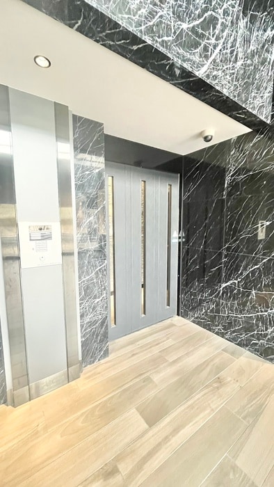 エントランス部分 LaDouceur西天満