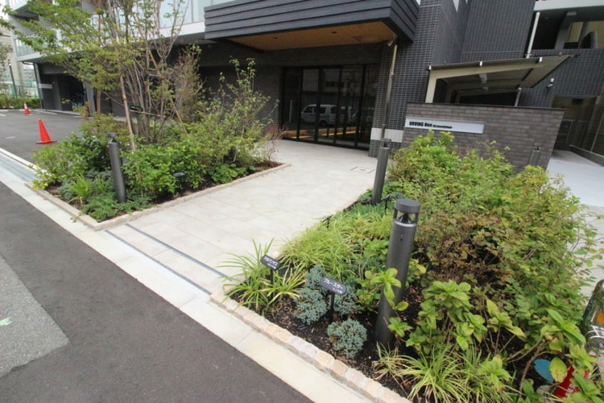 エントランス部分 アービングＮｅｏ平野駅前