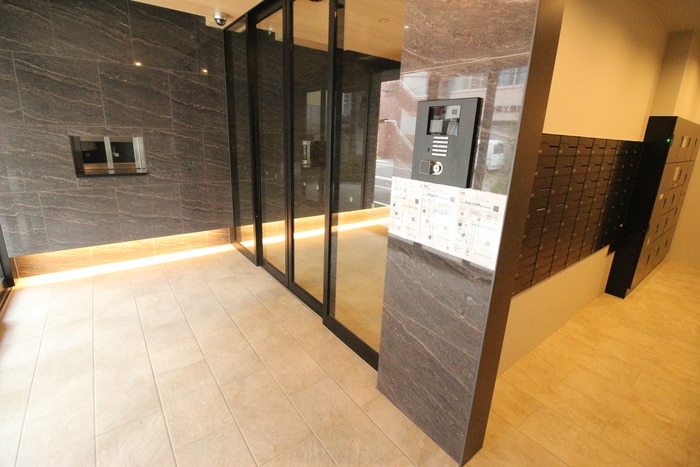 エントランス部分 アービングＮｅｏ平野駅前