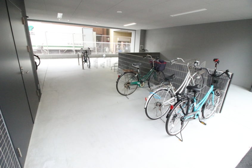 駐輪場 アービングＮｅｏ平野駅前