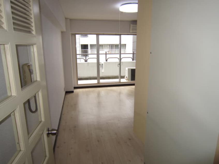 廊下 レバンガ老松通りBLDG．