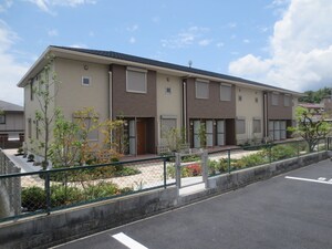 シャーメゾンサカセ