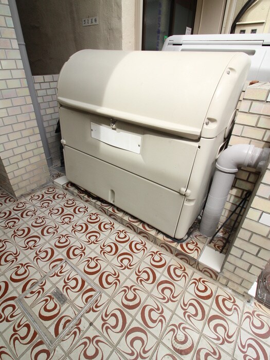 建物設備 メゾンフランセ