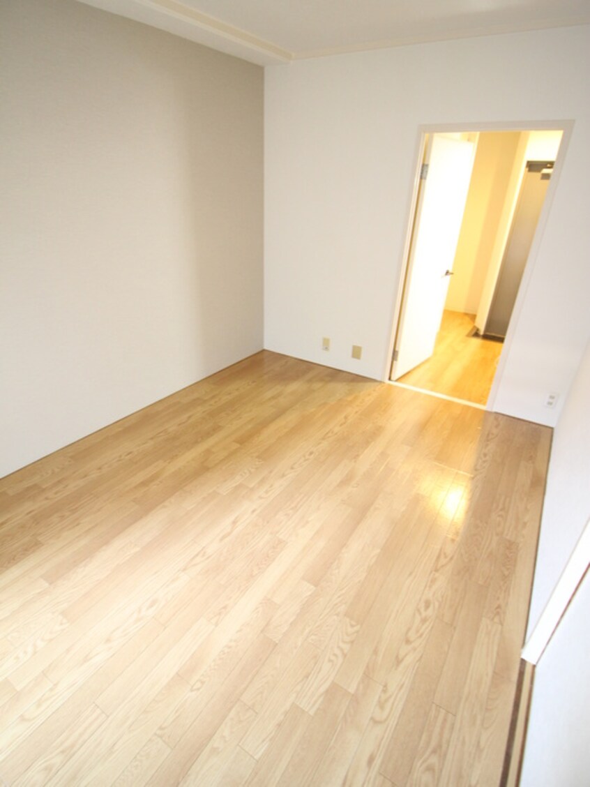 居室 メゾンフランセ