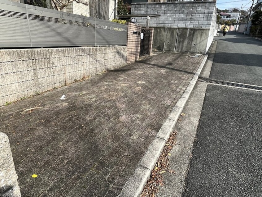 駐車場 八幡市橋本意足戸建