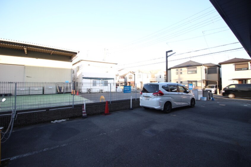 駐車場 グラフィーネ槇島