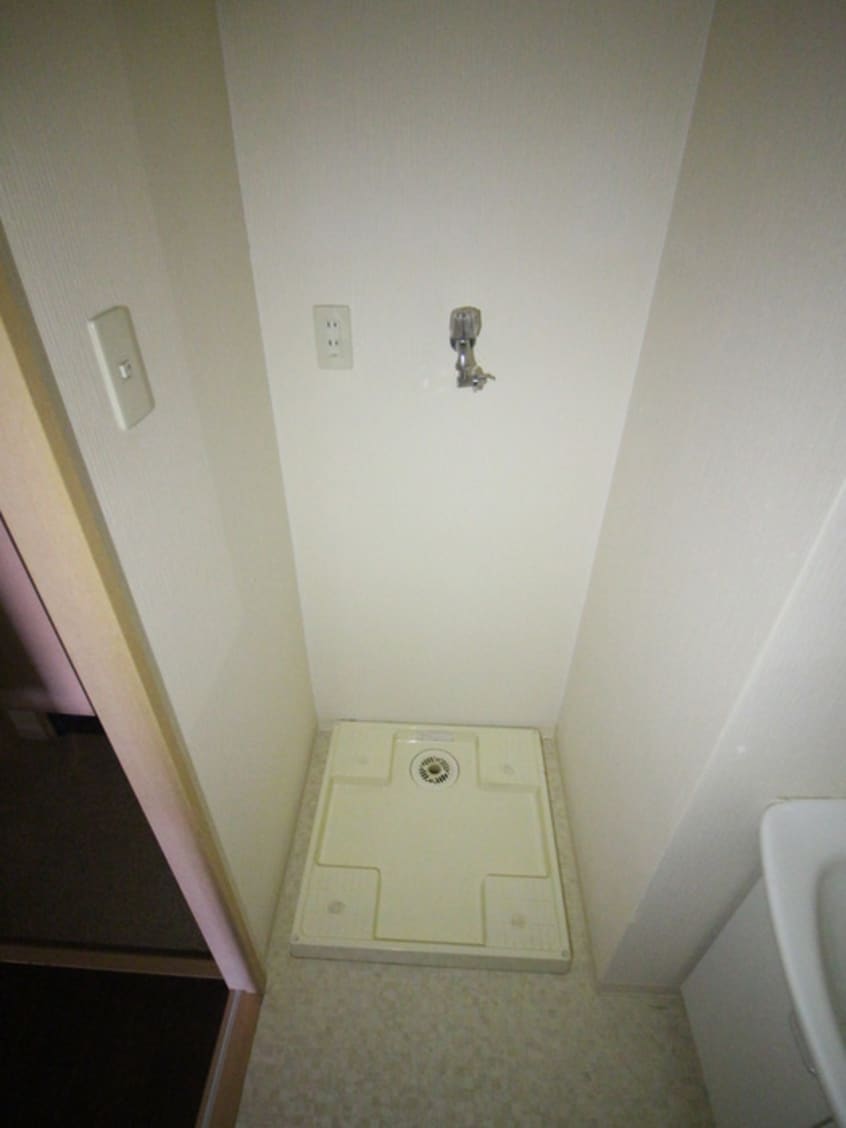 洗濯機置場 ソルレヴェンテ梅田