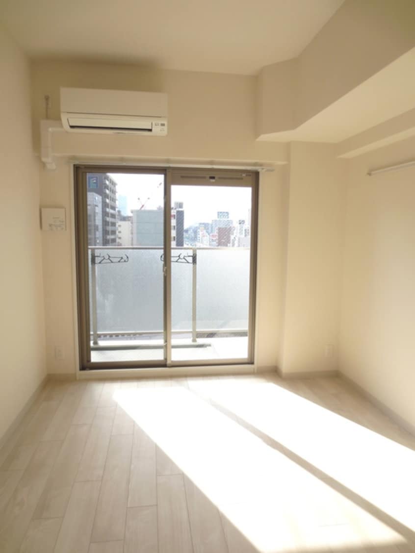 居室 ﾌﾟﾚｻﾝｽ松屋町駅前(202)