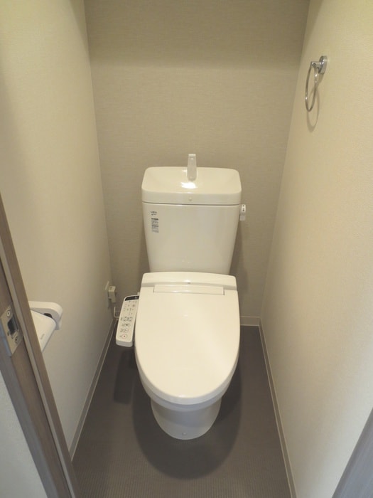 トイレ ﾌﾟﾚｻﾝｽ松屋町駅前(202)