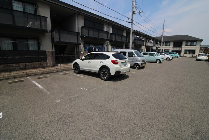 駐車場 ハイマ－ト金川　ⅡＡ