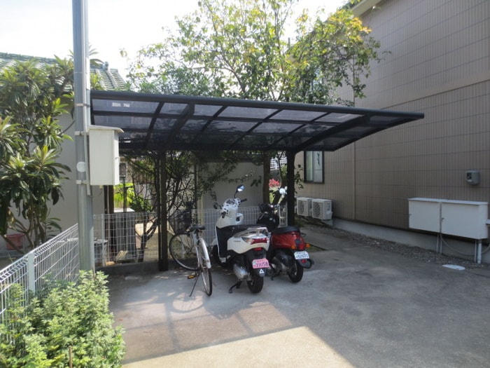 駐輪場 サンハイム上山