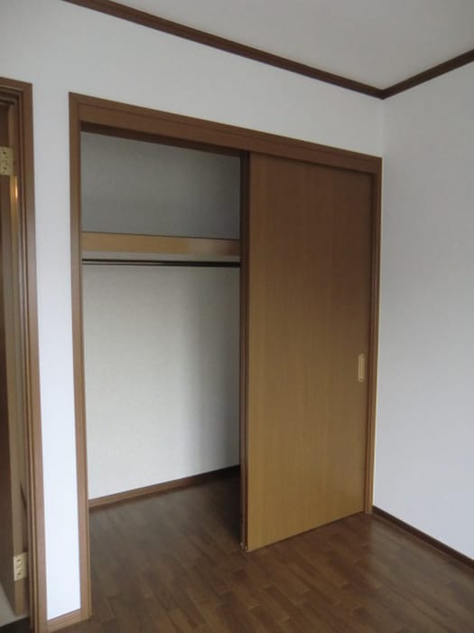 収納 サンハイム上山