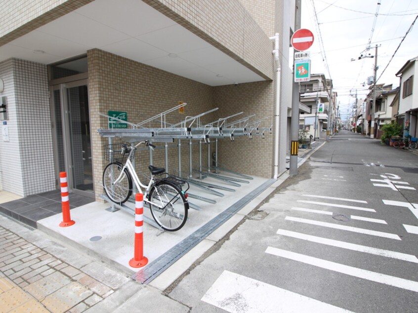 駐輪場 ドゥエリングASAHI