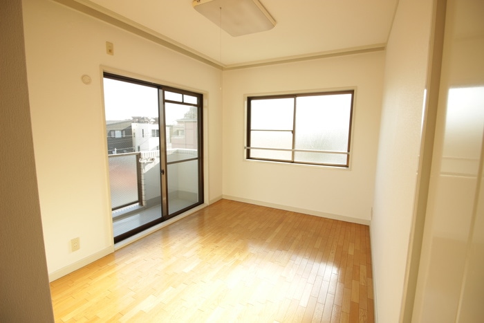 居室 コ－ト桜塚