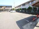 駐車場 モアエクレ－ルＢ棟