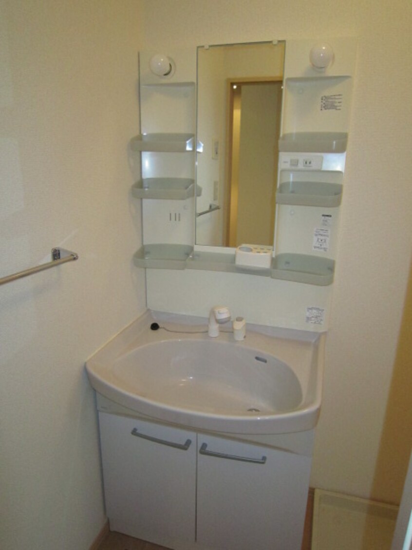 洗面 モアエクレ－ルＢ棟