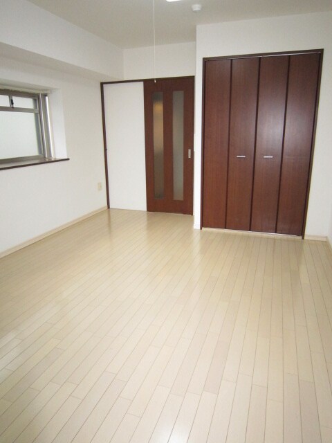 居室 インベスト北梅田