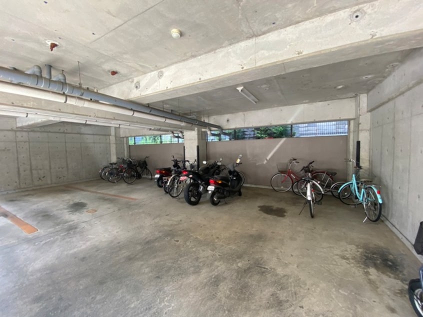 駐輪場 奥村マンション