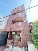 スズビル新森の外観