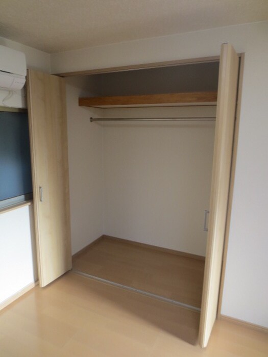 収納 豊南町西ハイツ