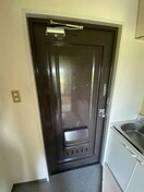 玄関 シャルマン三栗Ｂ棟