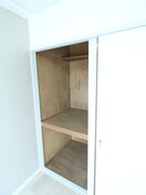 収納 門真プラザ