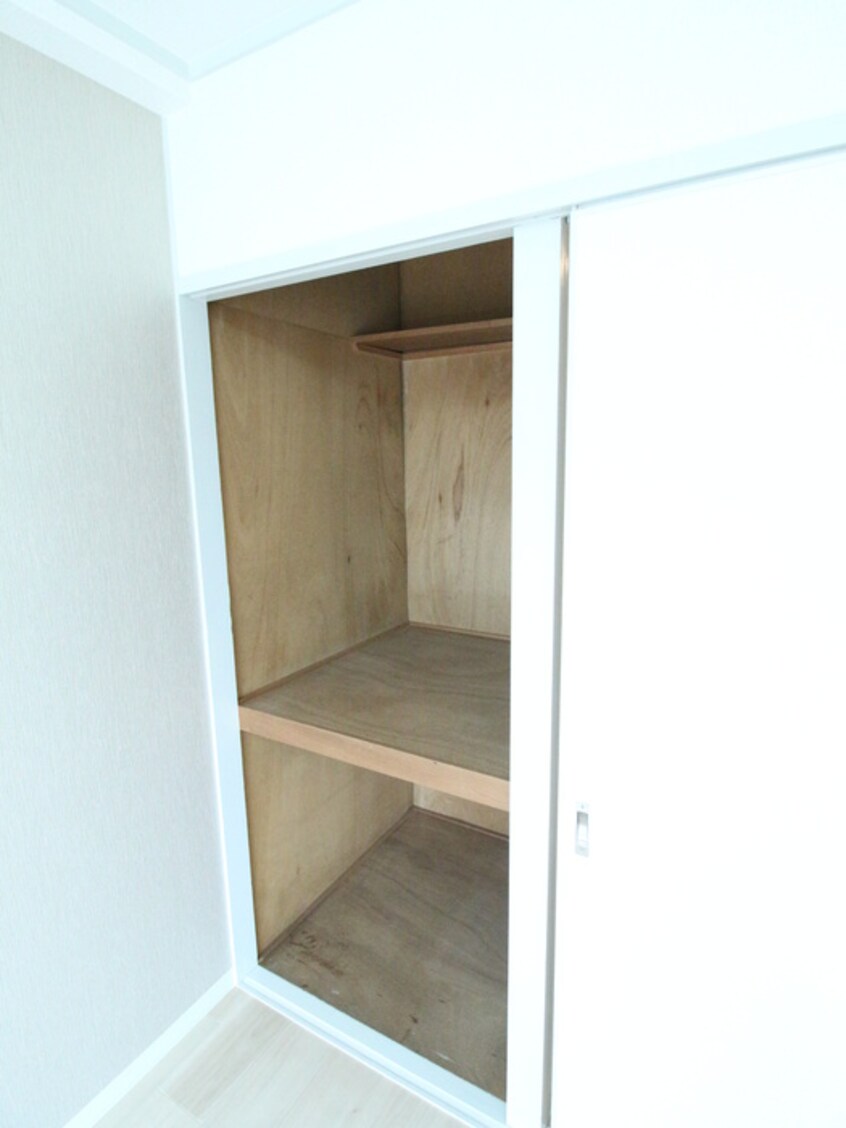 収納 門真プラザ