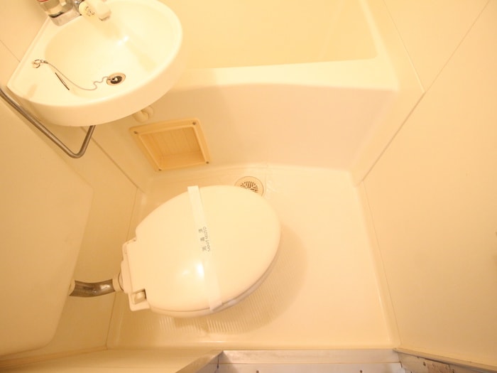 トイレ カーサ東一条