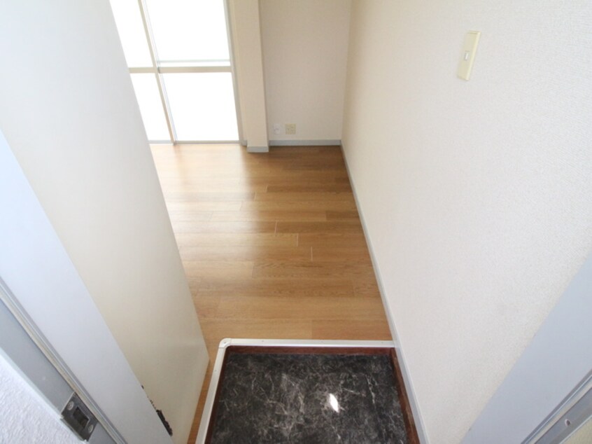 玄関 カーサ東一条