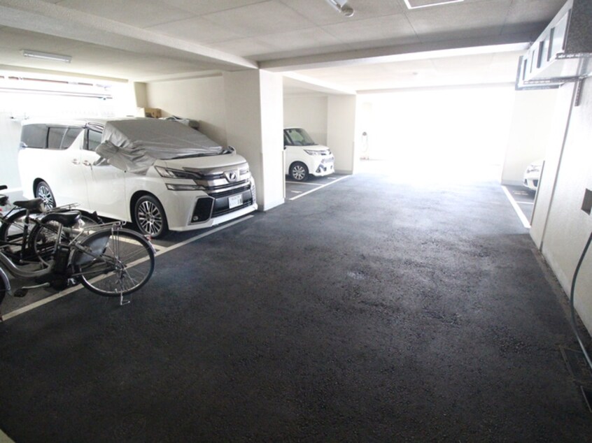 駐車場 浪速コ－ト