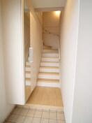 玄関 エテルネル　プリュネ