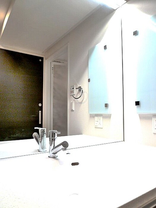 洗面 Ｙ　ｓ　Ｃｏｕｒｔ東梅田　　