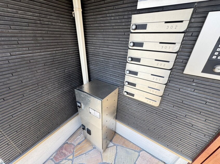 建物設備 ﾙ･ﾃﾞｾｰﾙ堺