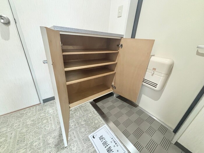 靴箱 シェリール東淀川