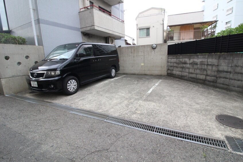 駐車場 シェリール東淀川