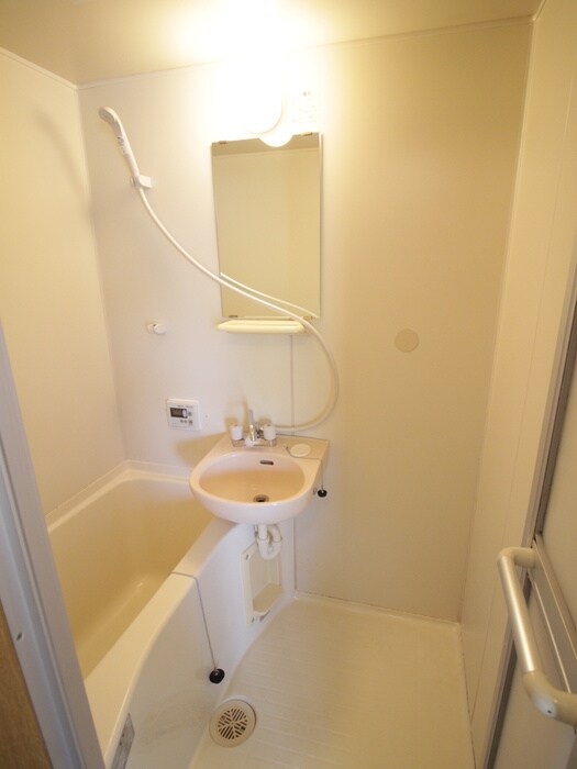 バス／シャワールーム等 プチ山岡