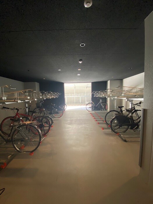 駐輪場 S-RESIDENCE難波大国町Deux