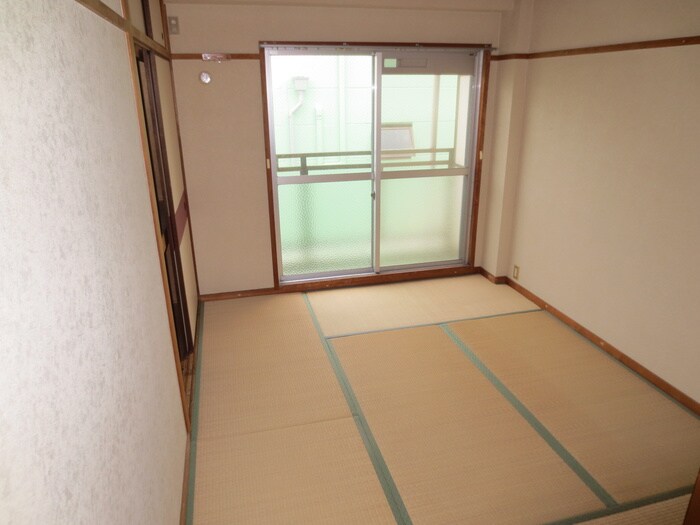 居室 谷川第１マンション