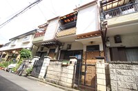 花園本町２丁目貸家