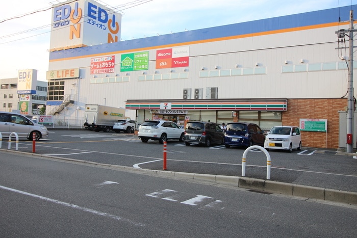 セブンイレブン(コンビニ)まで285m ギャラクシーウィル中百舌鳥