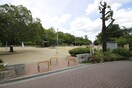 聖天山公園(公園)まで500m ピエ－ルカルダン